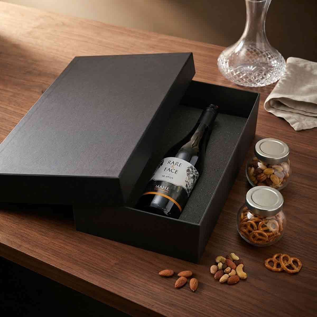 Kit de vino face to face con complementos gourmet en estuche personalizados de lujo |Envíos nacionales