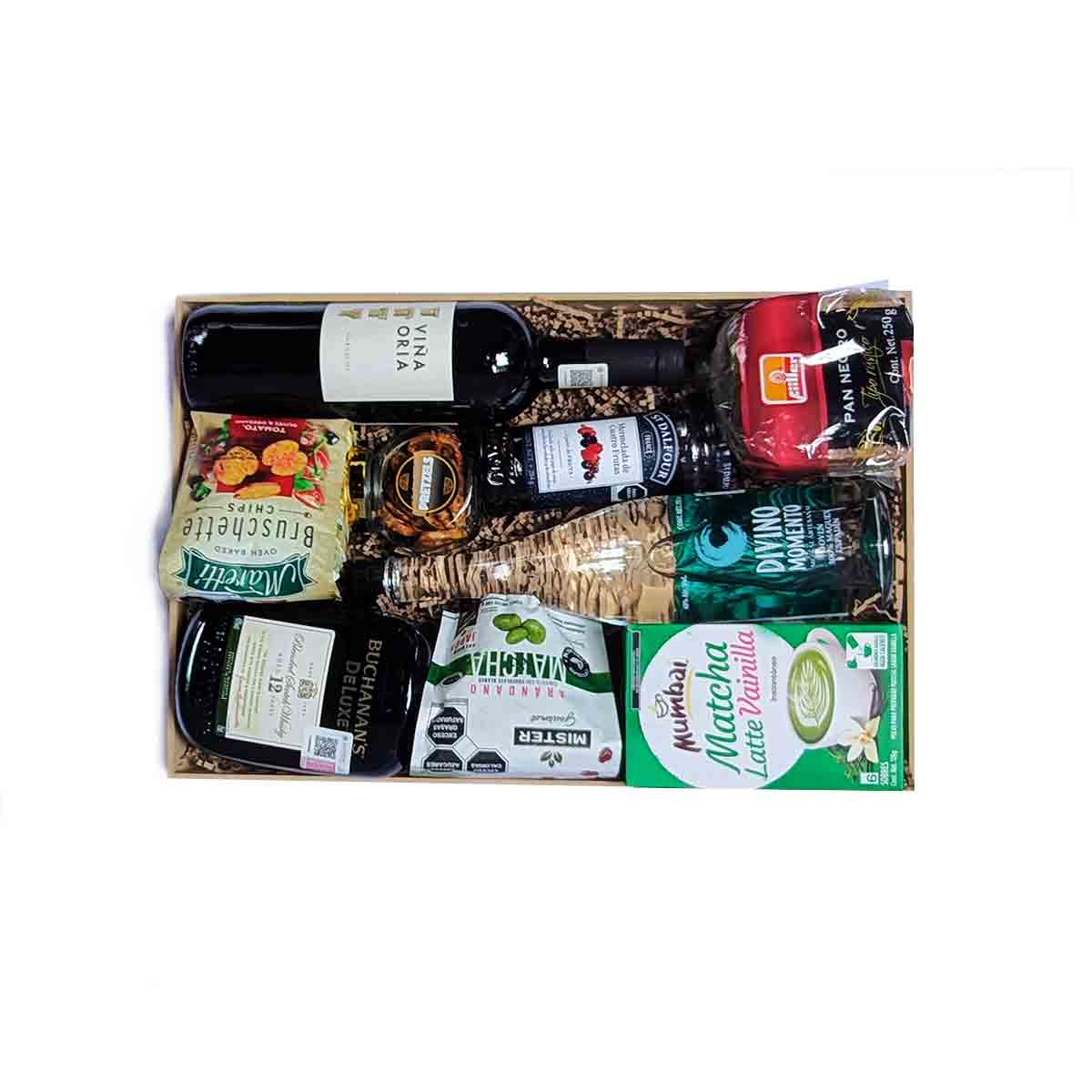 Canasta de Lujo con Whisky y Delicias – Divino Momento, Buchanan’s Deluxe, viña oria, Gran Selección Gourmet: Lujo y Distinción al Más Alto Nivel