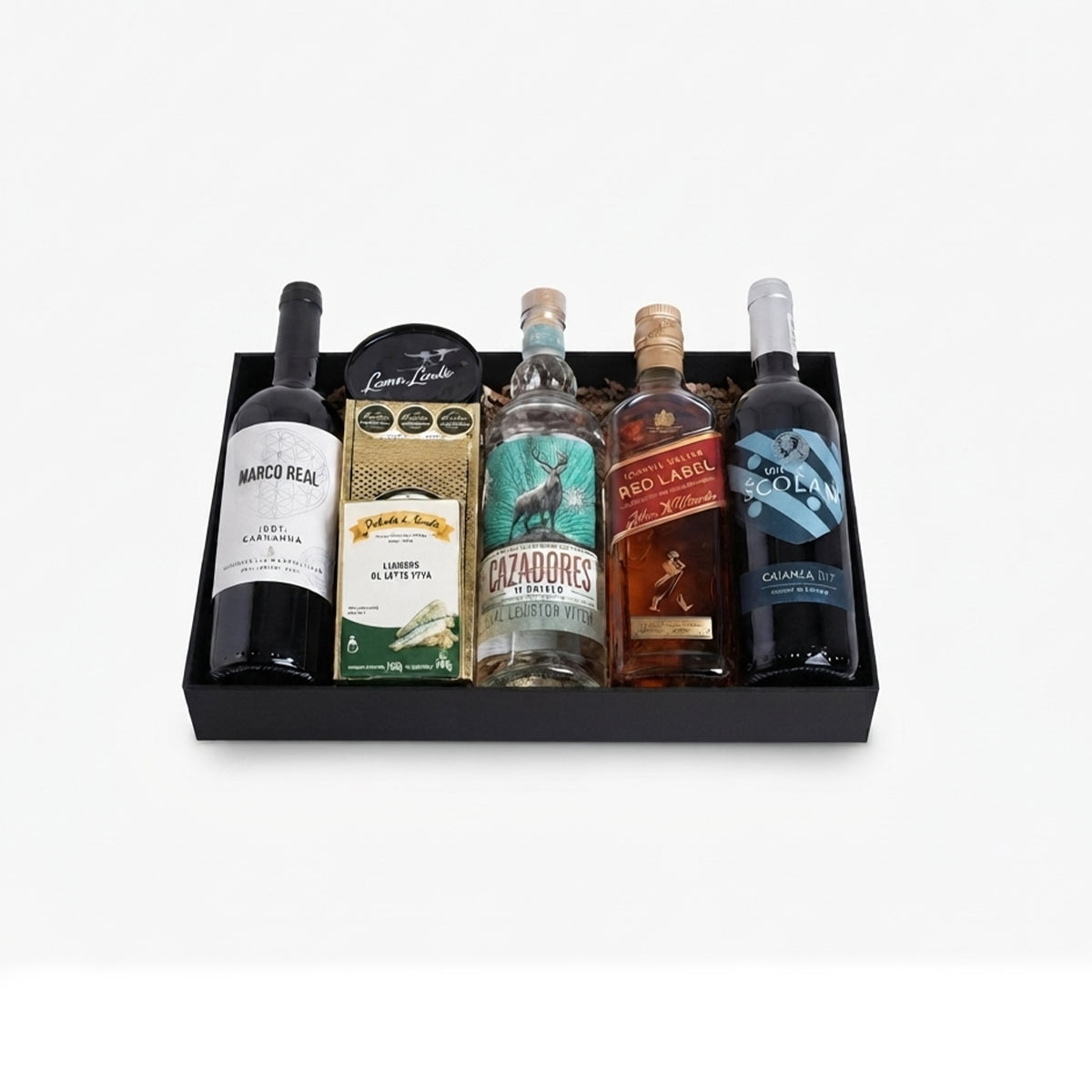 Canasta Empresarial Tequila Cazadores, Johnnie Walker y Selección de 2 Vinos