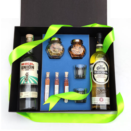 Regalo Empresarial Personalizado, Jose Cuervo Reposado, Mezcal Unión, Sales Artesanales