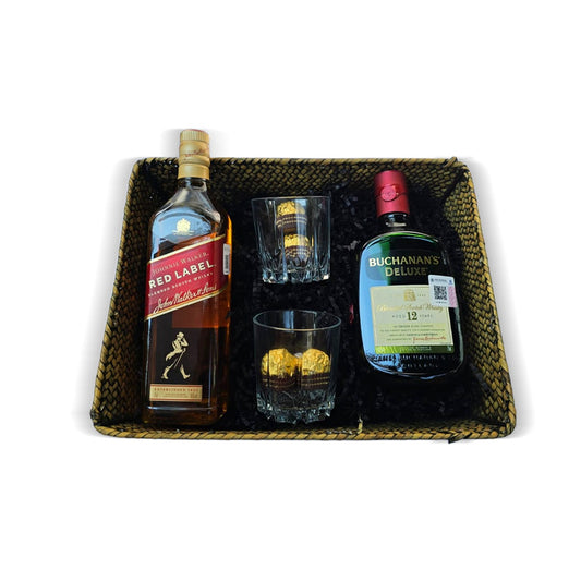Canasta Premium con Whisky Buchanan’s y Red Label – Elegancia y Sabor