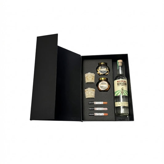 Set Mezcal Unión con Vasos de Arte Huichol y Sales Gourmet | Regalo Empresarial Premium
