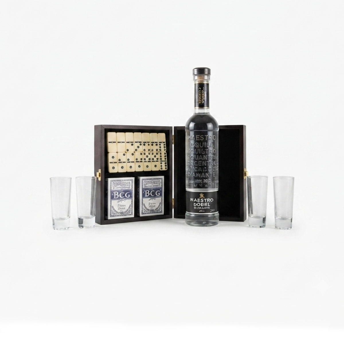 Regalo Corporativo Exclusivo – Canasta Premium con Tequila Dobel Maestro Diamante, Set de Tequileros, Dominó y Poker