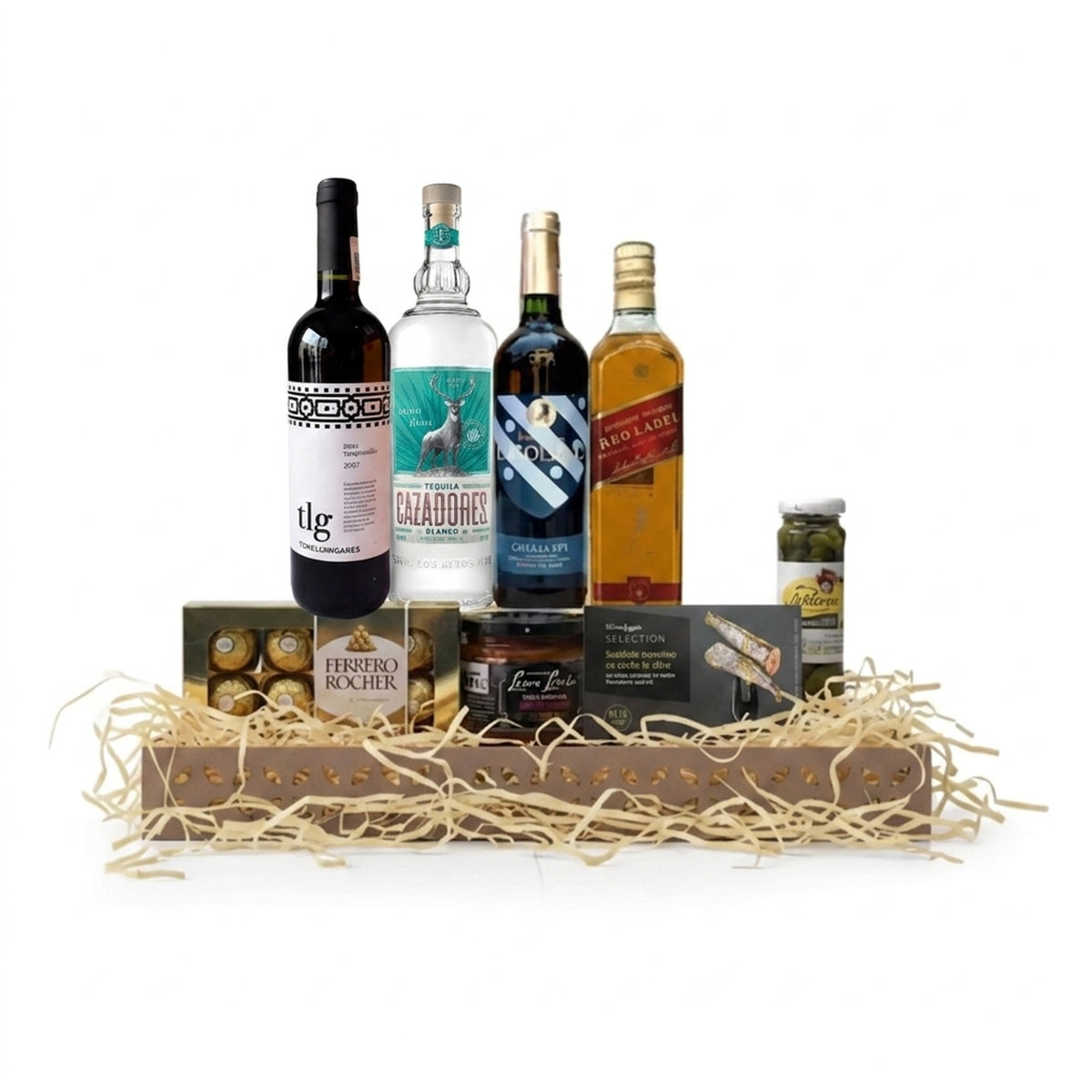 Canasta Empresarial Tequila Cazadores, Johnnie Walker y Selección de 2 Vinos (Copia)