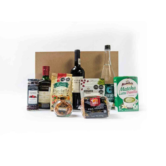 Canasta de Lujo con Whisky y Delicias – Divino Momento, Buchanan’s Deluxe, viña oria, Gran Selección Gourmet: Lujo y Distinción al Más Alto Nivel