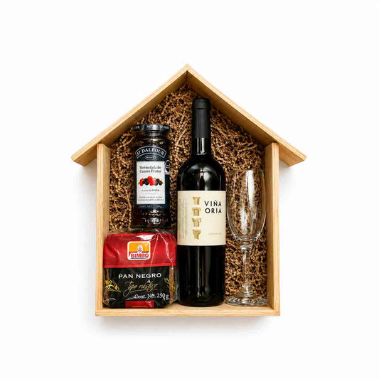 Canasta Gourmet "Casita Viña Oria" y copa con complementos premium
