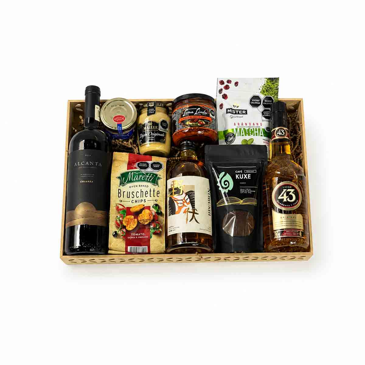 Canasta de Regalo Empresarial de Lujo, Whisky Japonés, Vino de Reserva y complementos.
