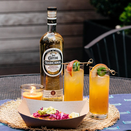 Regalo Con Tequila, Whisky & Vinos
