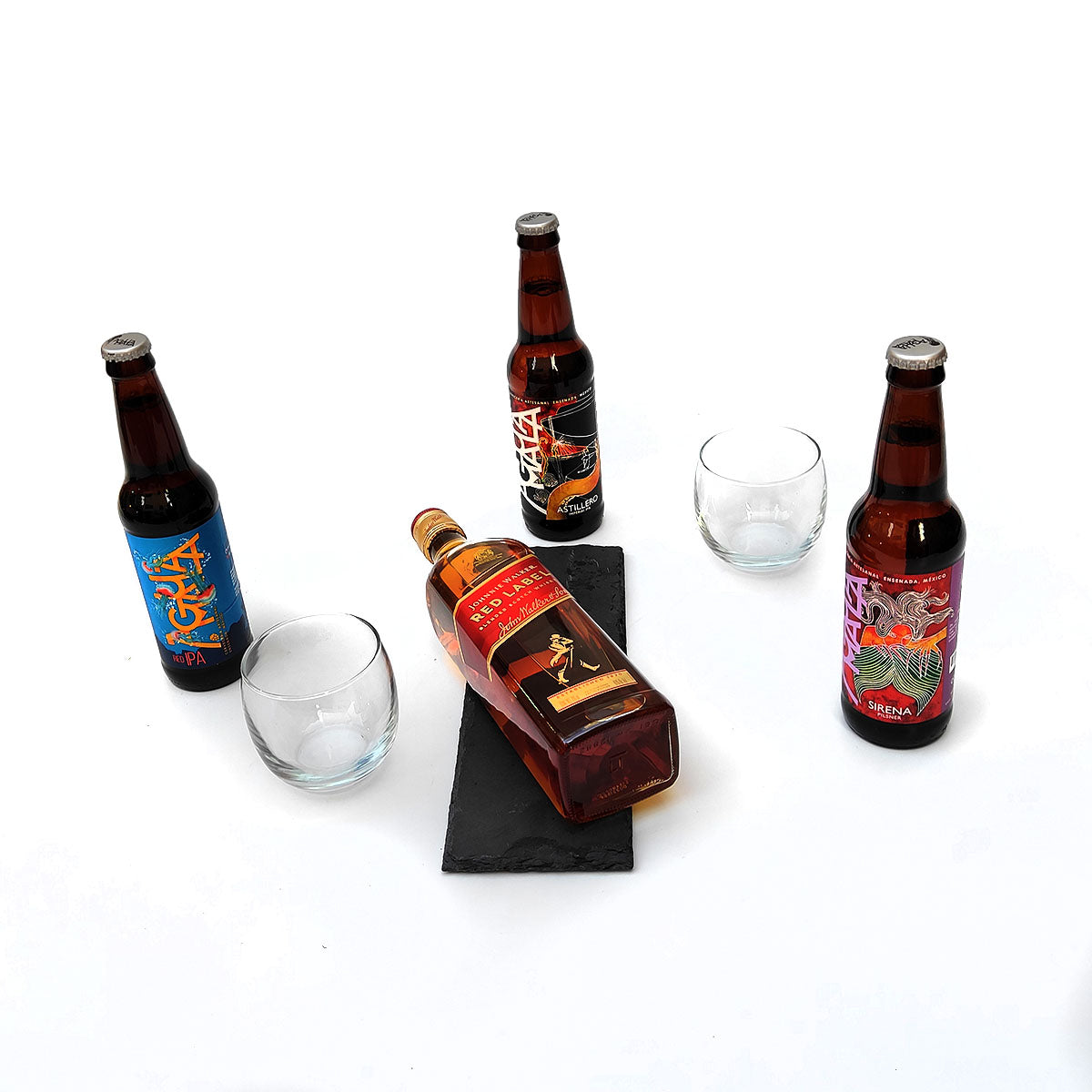 Regalo Empresarial Con Johnnie Walker y Cerveza Artesanal